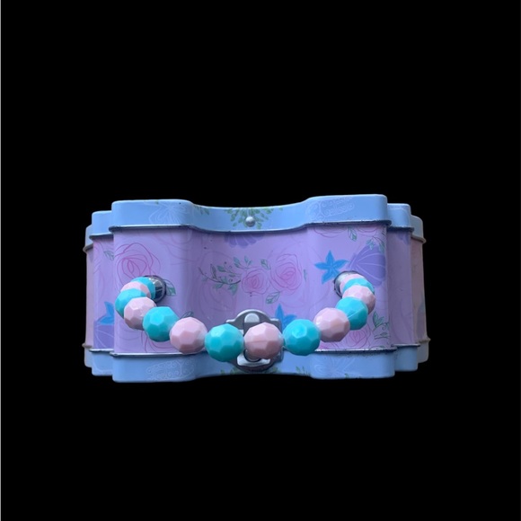 Bundle ⚡️3/$20 Disney tin purse - Picture 2 of 8